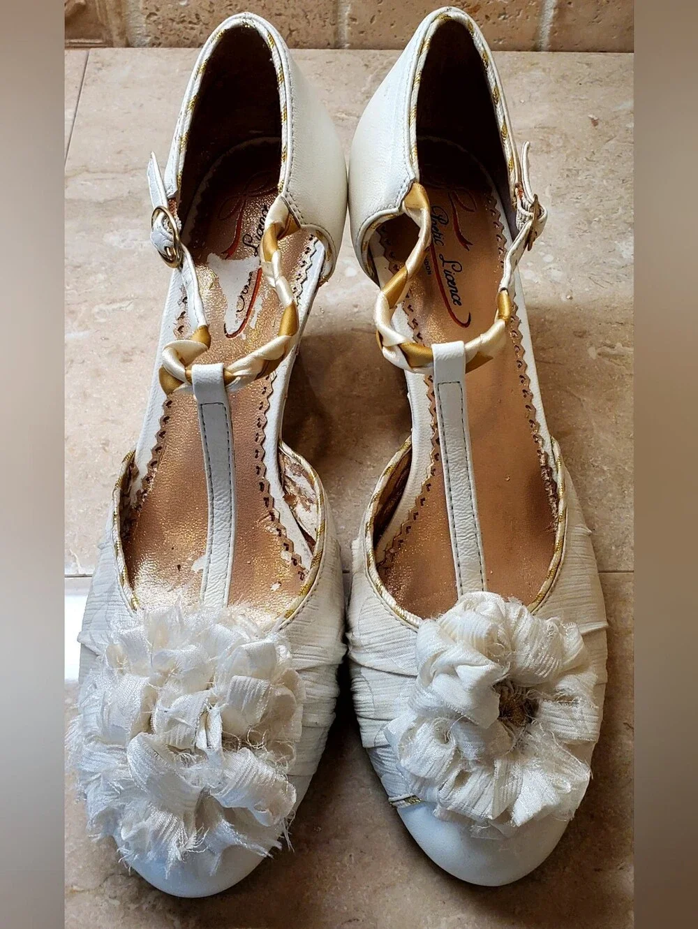 Cream Wedge Heels with Braided T-Strap and Flower Accent Sz 8 Great For Wedding